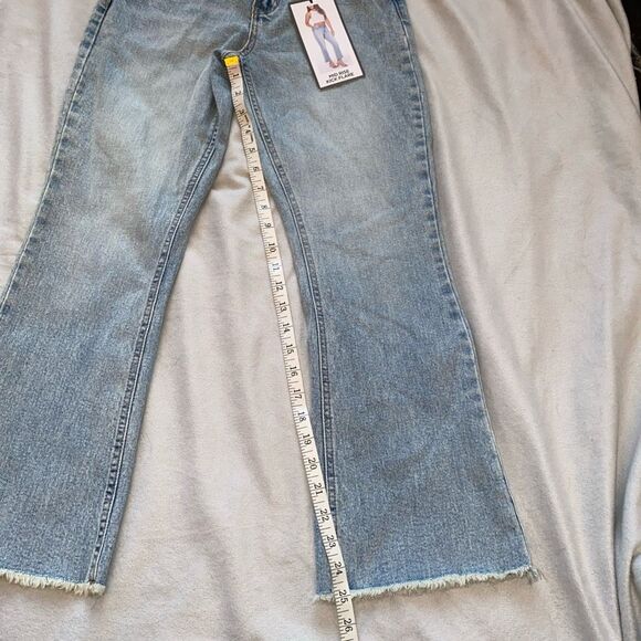 BCBGeneration Sky Blue Ankle Jeans Size 5/27 Mid Rise Kick Flare - Picture 8 of 12
